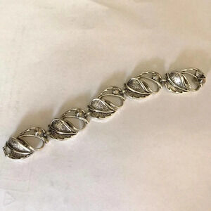 Vintage Sarah Coventry Beautiful Bracelet